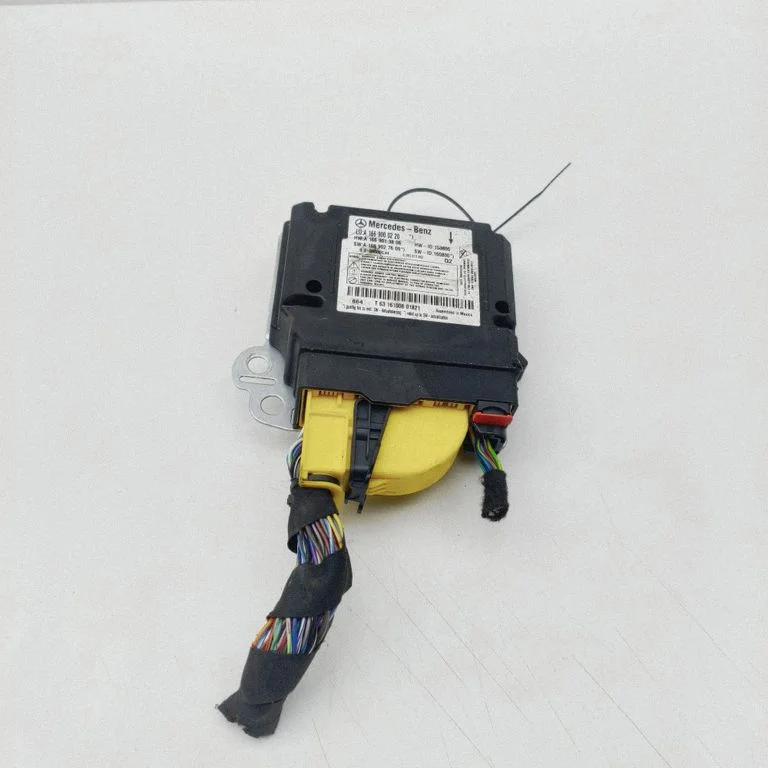 Airbag control unit/module A1669013806