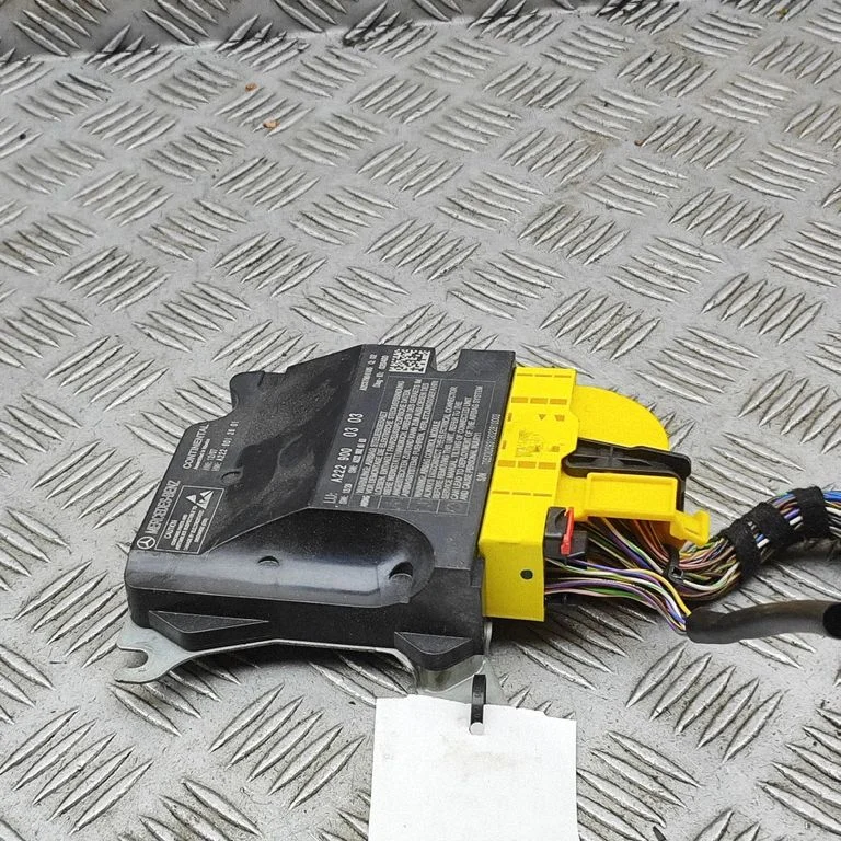 Drošības spilvenu vadības bloks A2229012601