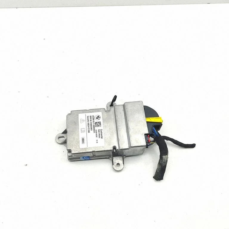 Drošības spilvenu vadības bloks 9890596