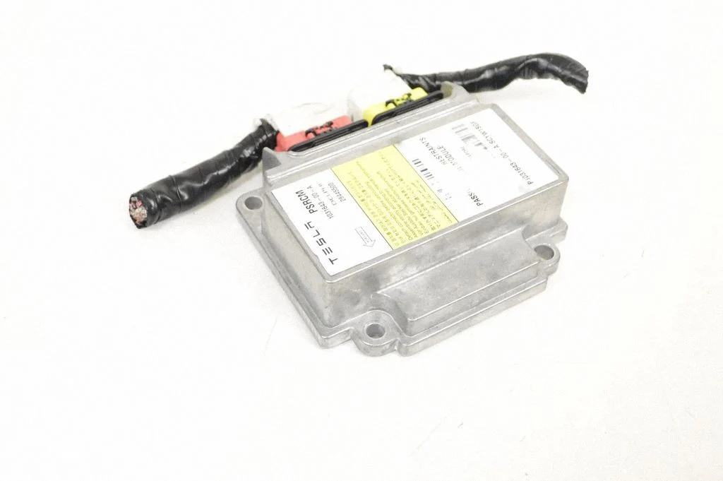 Drošības spilvenu vadības bloks – Tesla Model S (2012-)