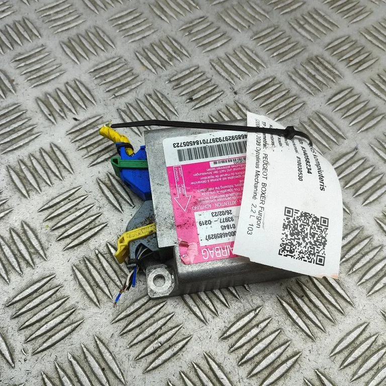 Drošības spilvenu vadības bloks 00046859297