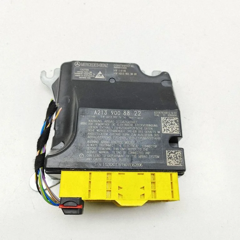 Airbag control unit/module A2139027614