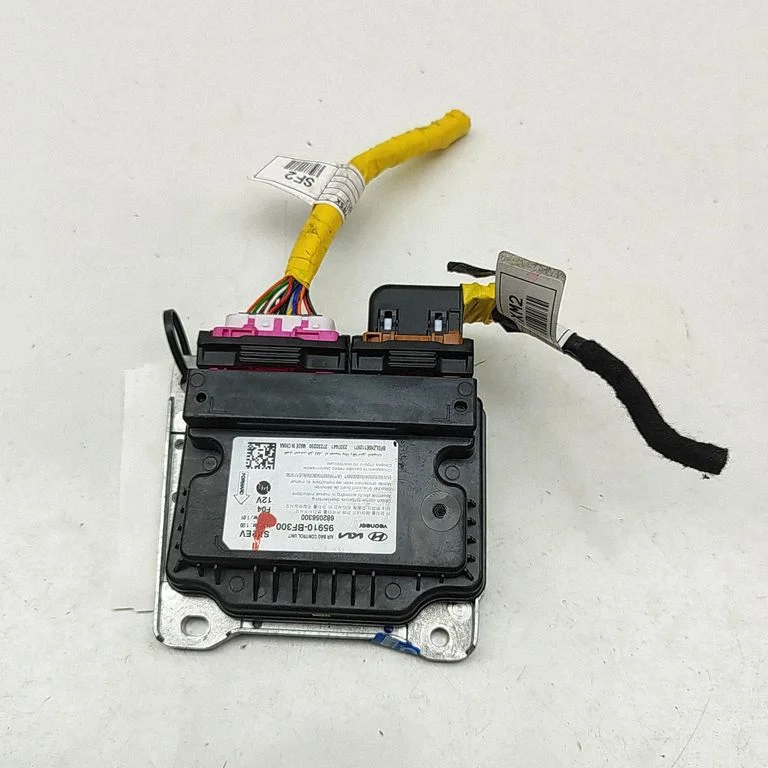 Airbag control unit/module 682056300