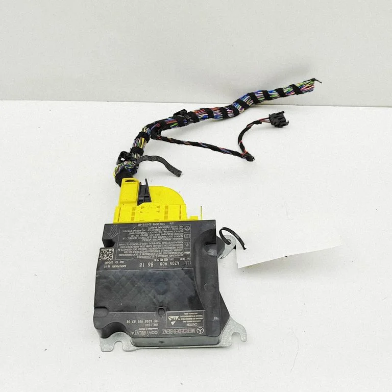 Airbag control unit/module – Mercedes-Benz C-Class W205 (2014-2021)
