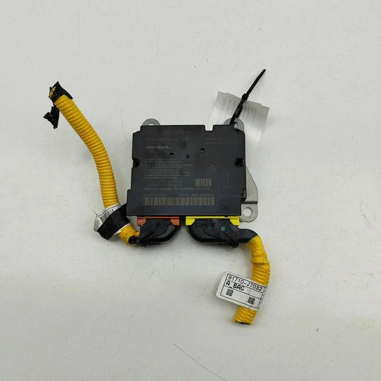 Drošības spilvenu vadības bloks A3C08530303