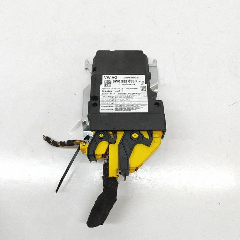 Drošības spilvenu vadības bloks – Audi A4 S4 B9 (2015-2019)