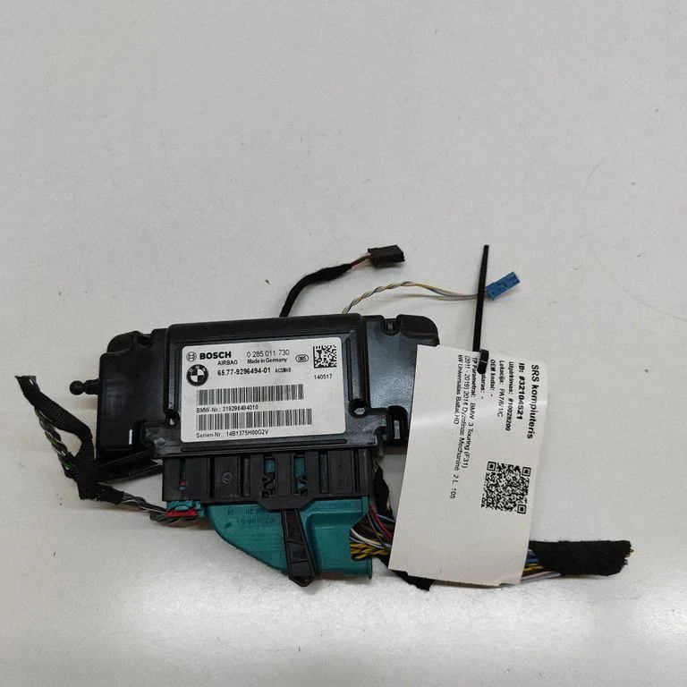 Drošības spilvenu vadības bloks – BMW 3. sērija F30 F35 F31 (2012-2018)