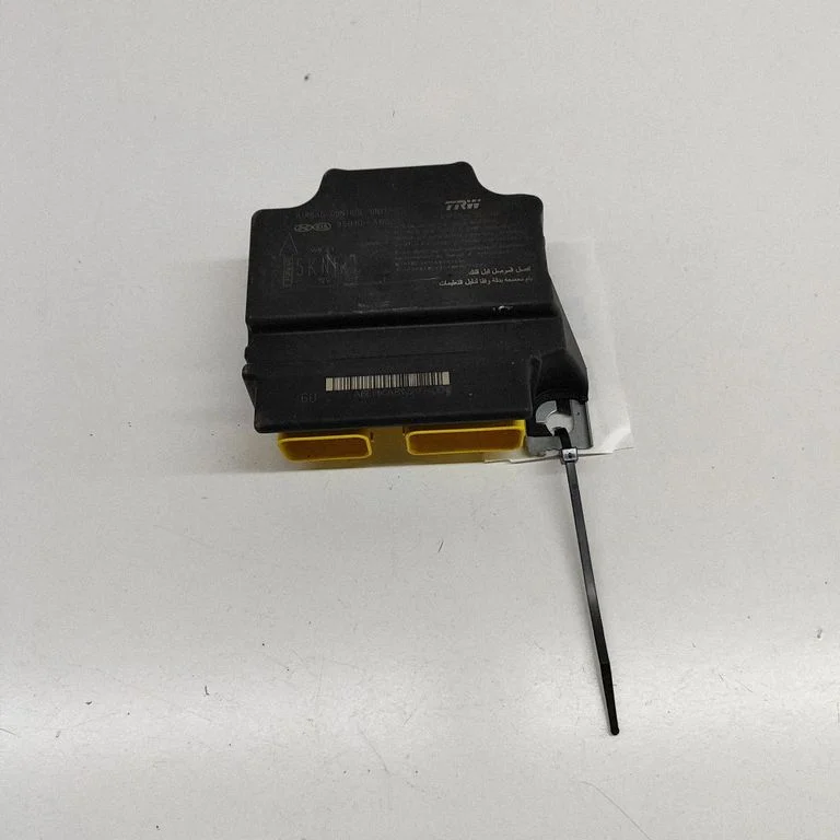 Drošības spilvenu vadības bloks 95910A6000