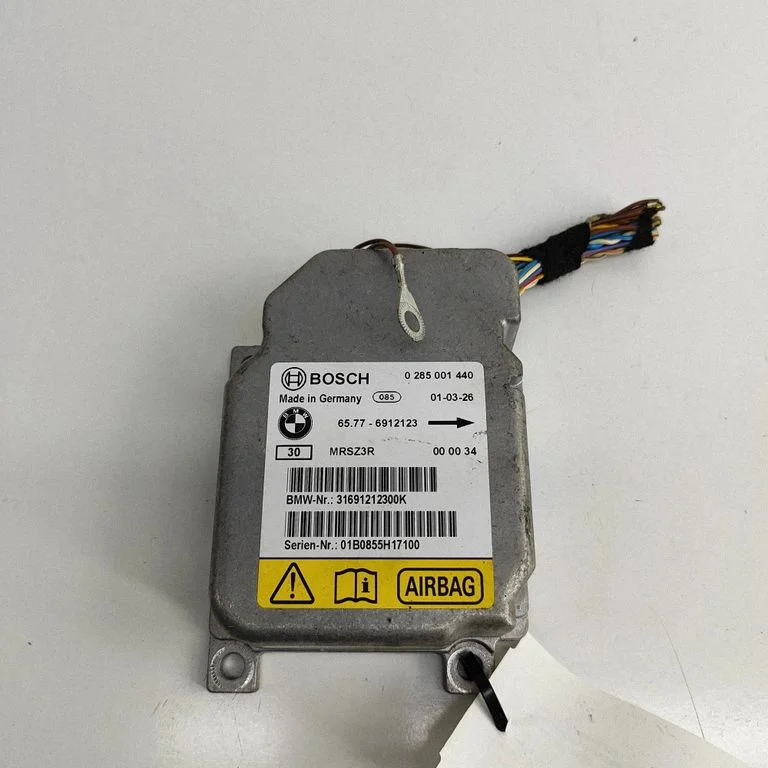 Airbag control unit/module – BMW 3 Series E46 (1998-2005)