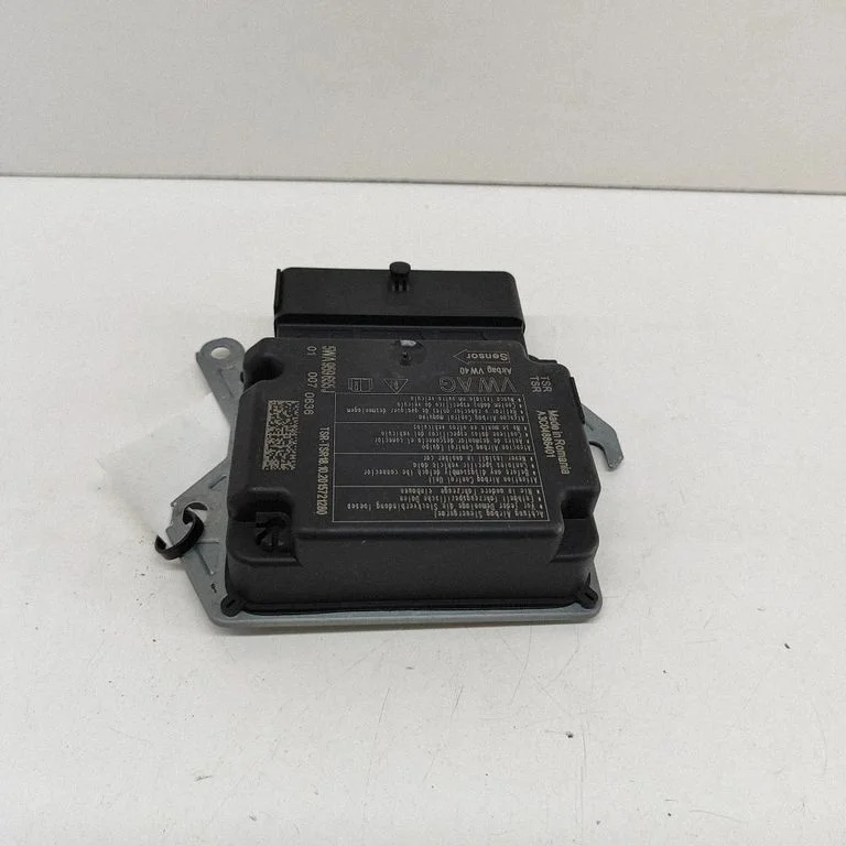 Drošības spilvenu vadības bloks A3C04886401