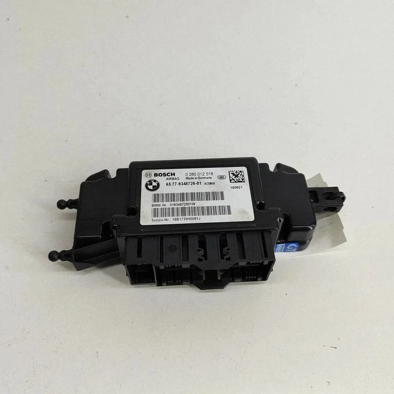Drošības spilvenu vadības bloks – BMW 4. sērija F32 F33 (2013-2020)