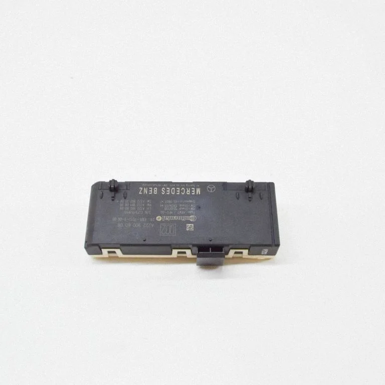 Bagāžnieka vāka vadības bloks A2229010800
