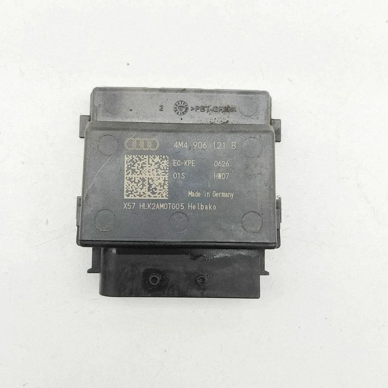 Kütusepumba juhtplokk 4M4906121B