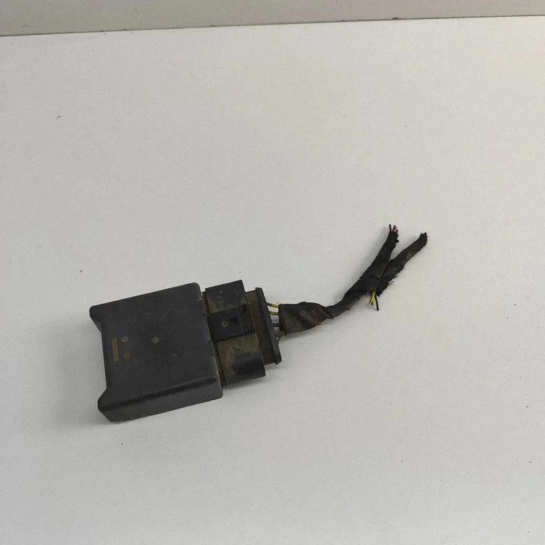 Fuel injection pump control unit/module 5Q0906093A
