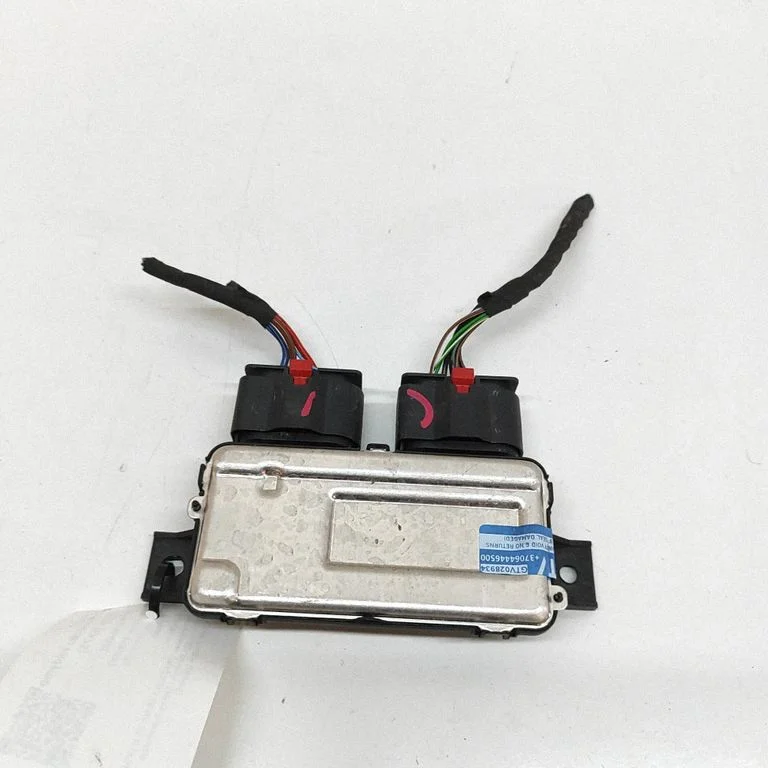 Degvielas sūkņa vadības bloks – Mercedes-Benz GLB X247 (2019-2025)