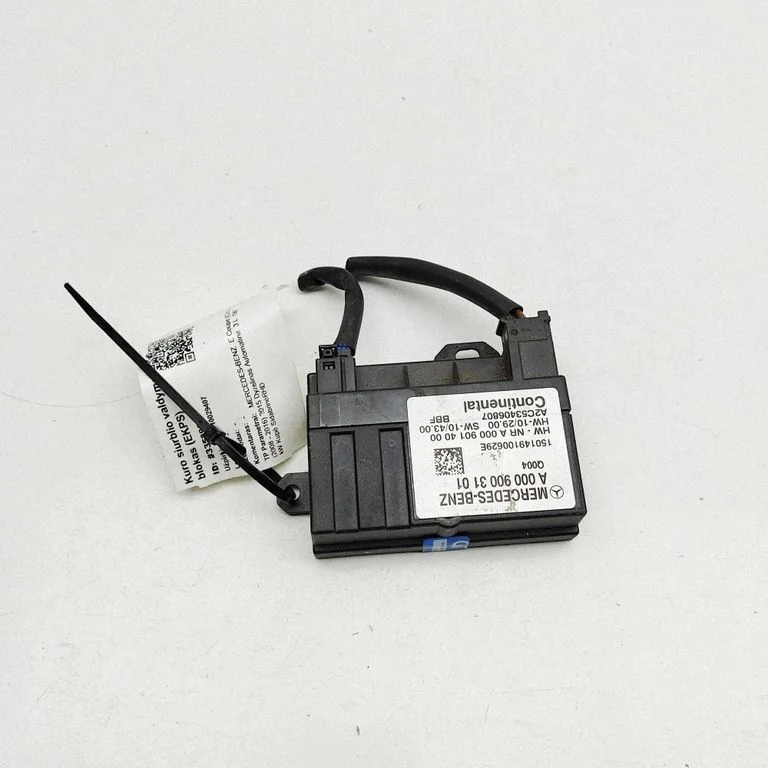 Degvielas sūkņa vadības bloks – Mercedes-Benz E klase C207 W207 (2009-2017)