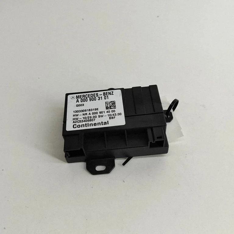 Sterownik pompy paliwa – Mercedes-Benz Klasa CLA C117 X117 W117 (2013-2019)