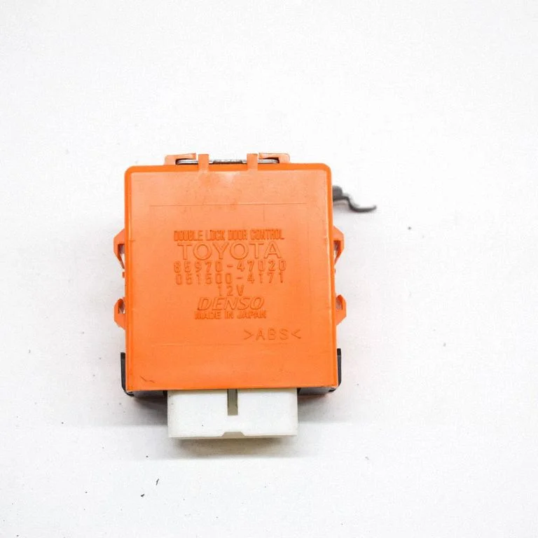 Centrālās slēgšanas vadības bloks 8597047020