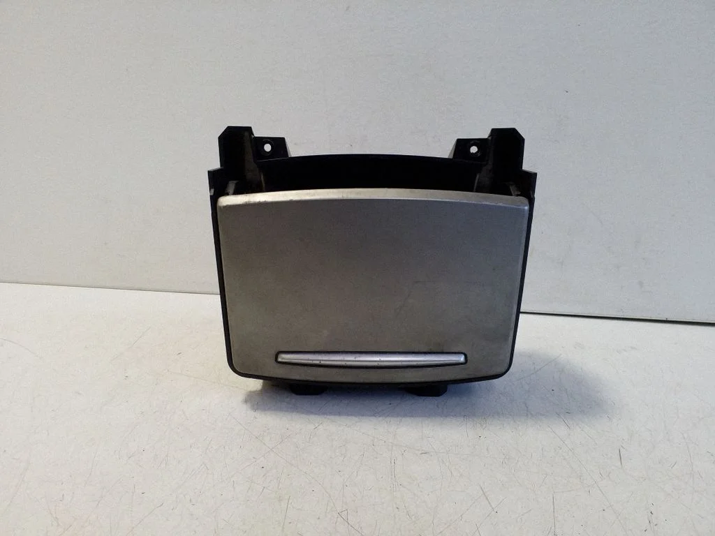 Cup holder front 4F2862533A