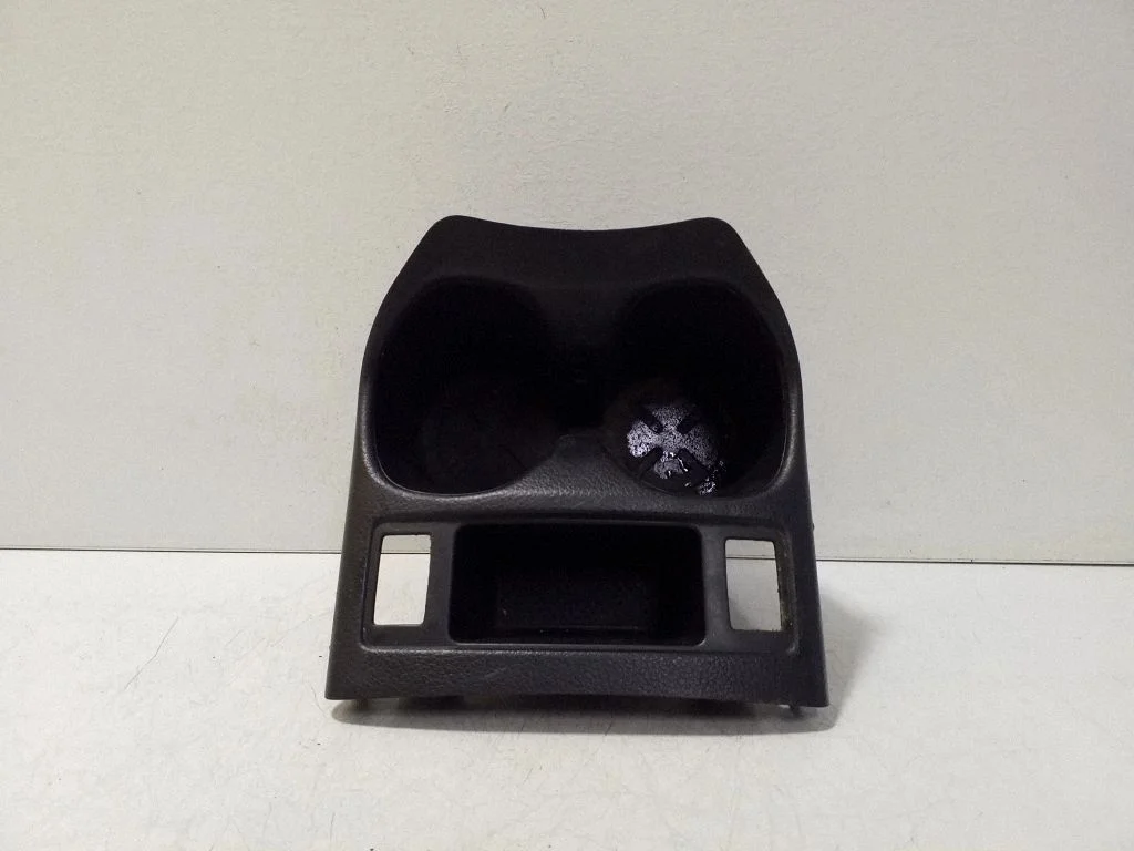 Topsihoidik (eesmine) – Nissan X-Trail T32 (2014-2021)
