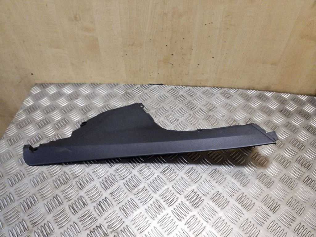 Centre console side trim front 66241FJ030