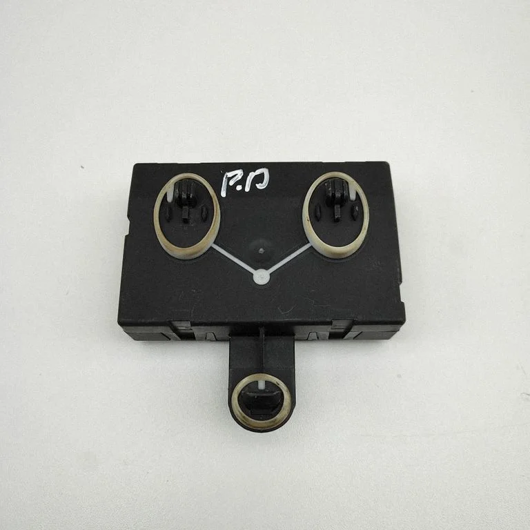 Door control unit/module – Porsche Macan (95B) (2014-2018)