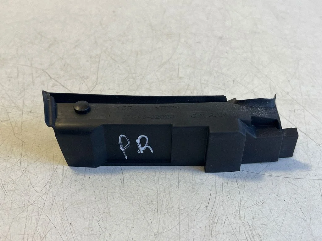 Other front door trim element 6783502020