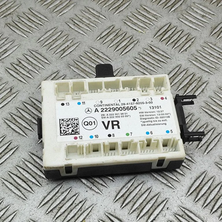 Durvju elektronikas vadības bloks A2229019801