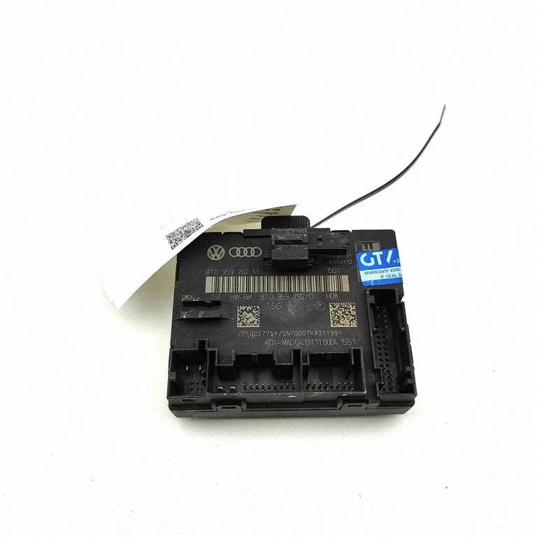 Durvju elektronikas vadības bloks 8T0959792M