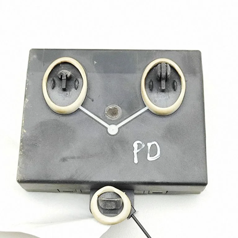Durvju elektronikas vadības bloks 8T0959793D