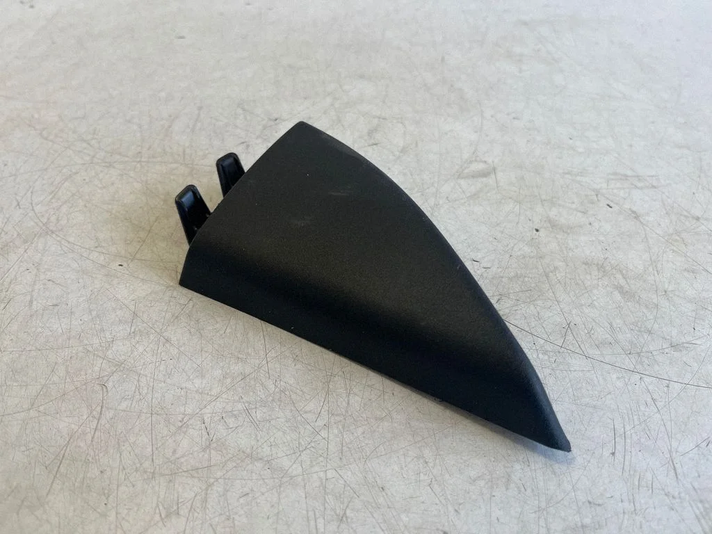 Muu eesmise ukse viimistluse osa A2477206402