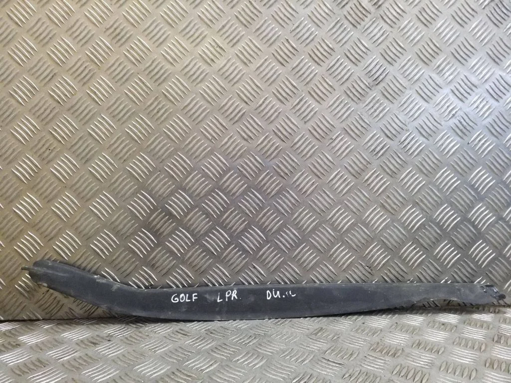 Other front door trim element 5M0837381B