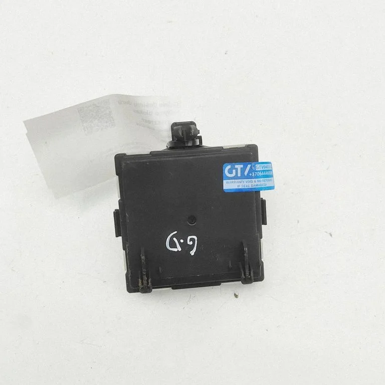 Durvju elektronikas vadības bloks A2139011208