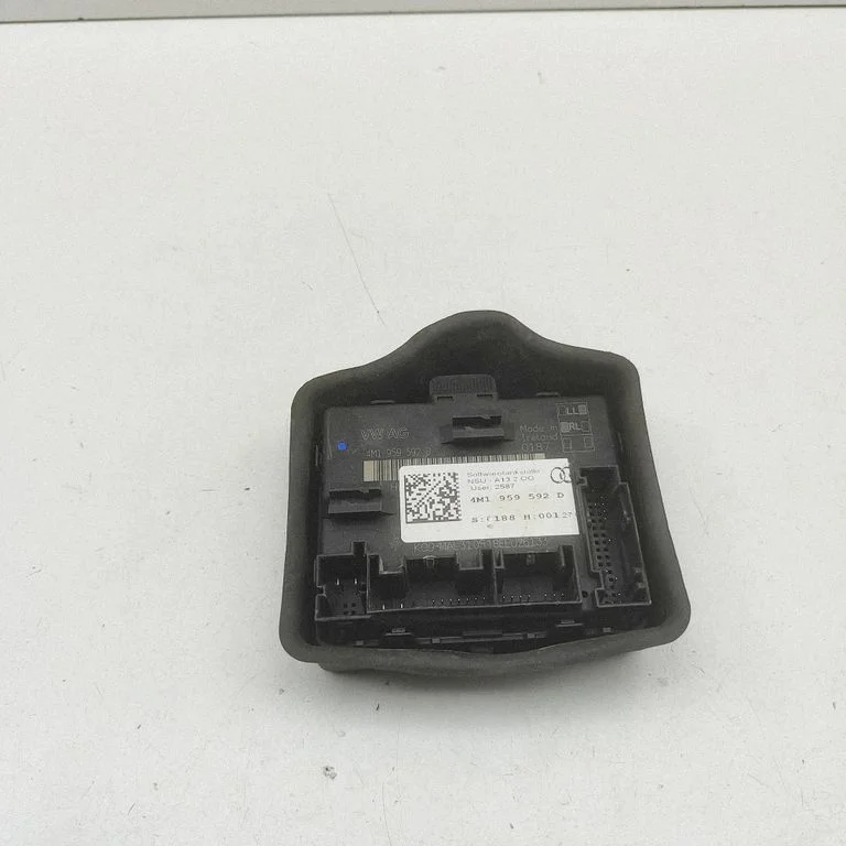 Door control unit/module 4M1959592D