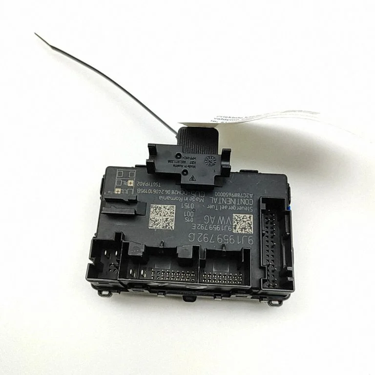 Durvju elektronikas vadības bloks 9J1959792E