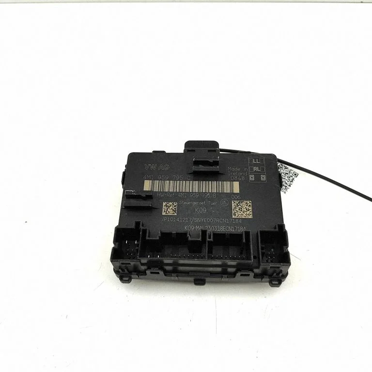 Door control unit/module 4M1959795B