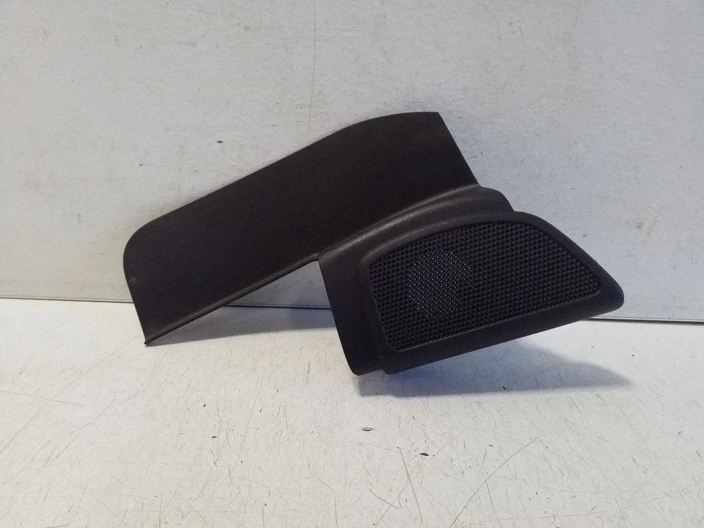 Muu eesmise ukse viimistluse osa – Ford Focus (2010-2017)