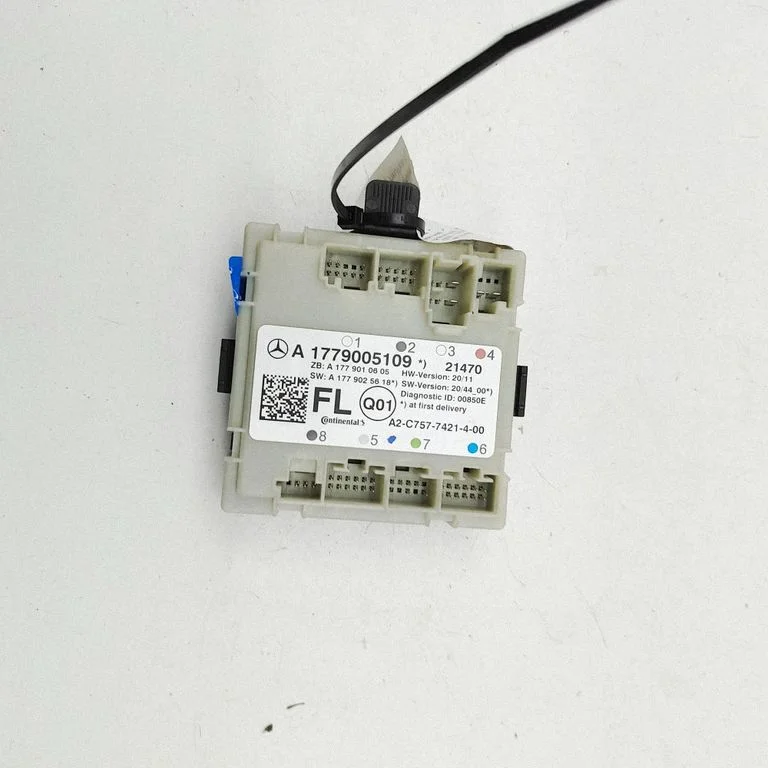 Durvju elektronikas vadības bloks A1779010605