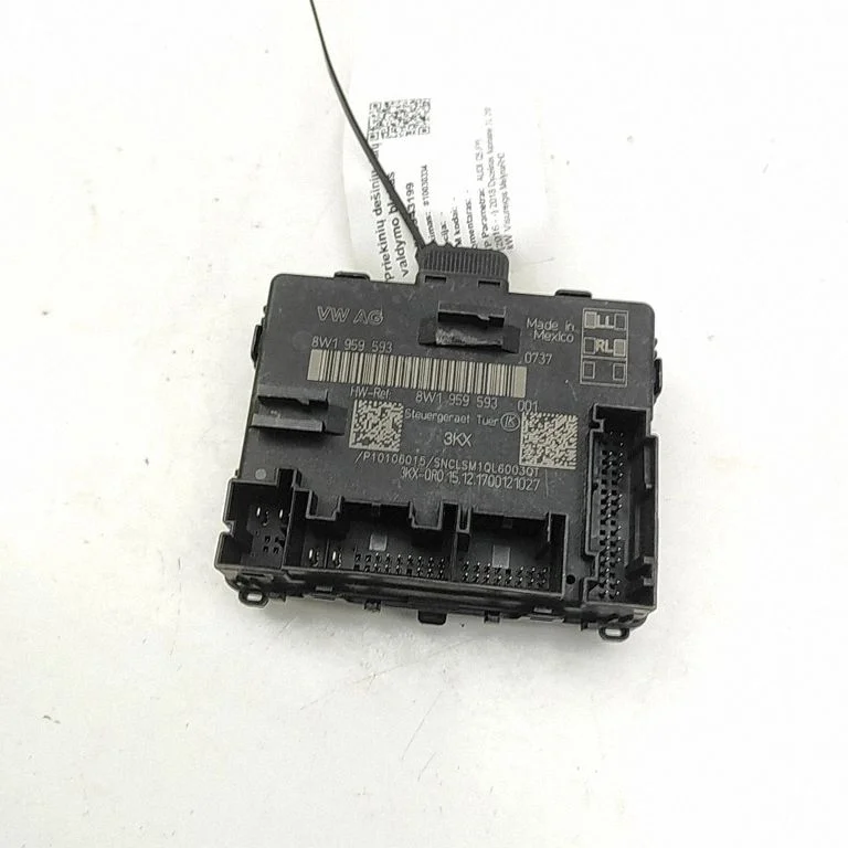 Durvju elektronikas vadības bloks 8W1959593