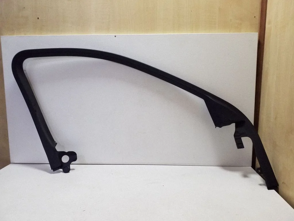 Muu eesmise ukse viimistluse osa – Jeep Grand Cherokee (2010-2021)