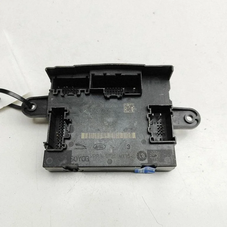 Durų elektronikos valdymo blokas