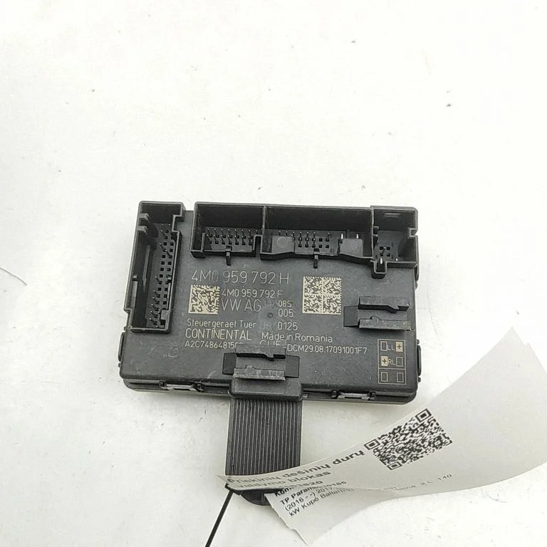 Durvju elektronikas vadības bloks 4M0959792F