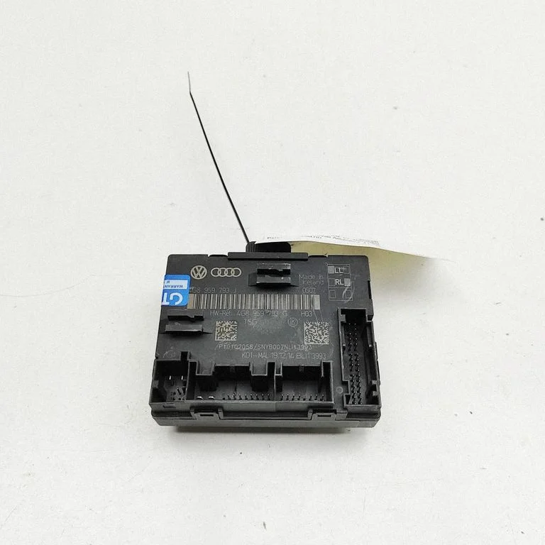Durvju elektronikas vadības bloks 4G8959793G