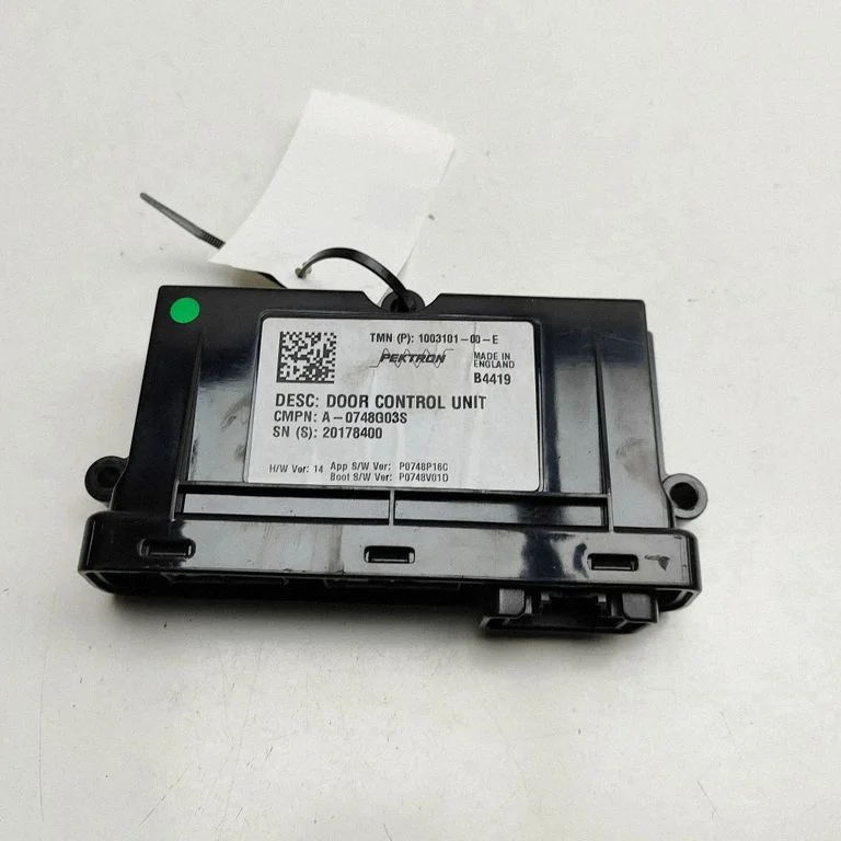 Door control unit/module – Tesla Model Y (2020-)