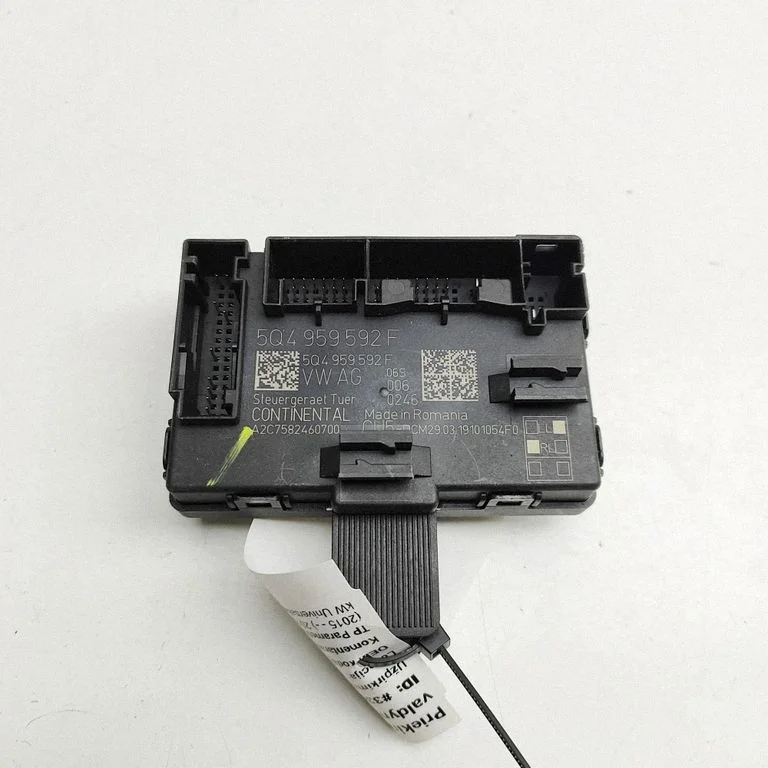 Durvju elektronikas vadības bloks A2C7582460700