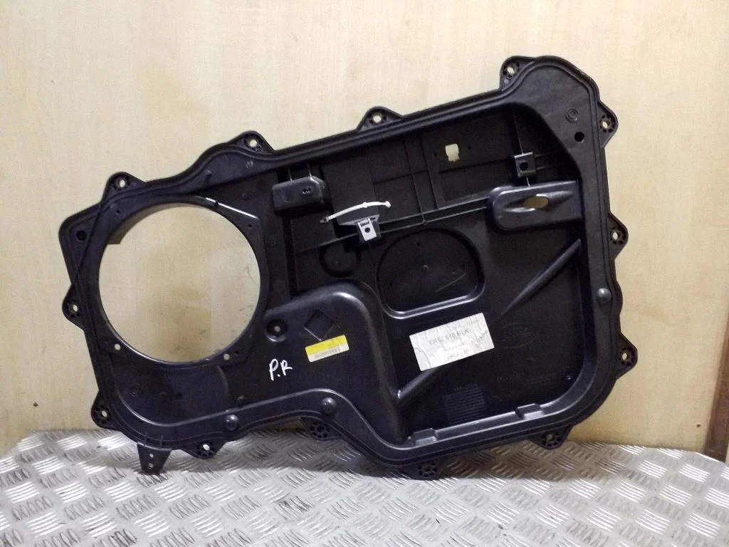 Other front door trim element EK52618BLK