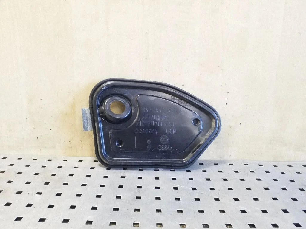 Other front door trim element 8V4837915B