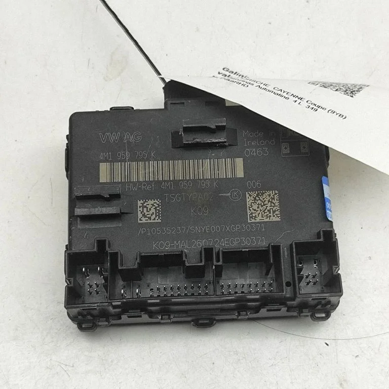 Durvju elektronikas vadības bloks 4M1959795K
