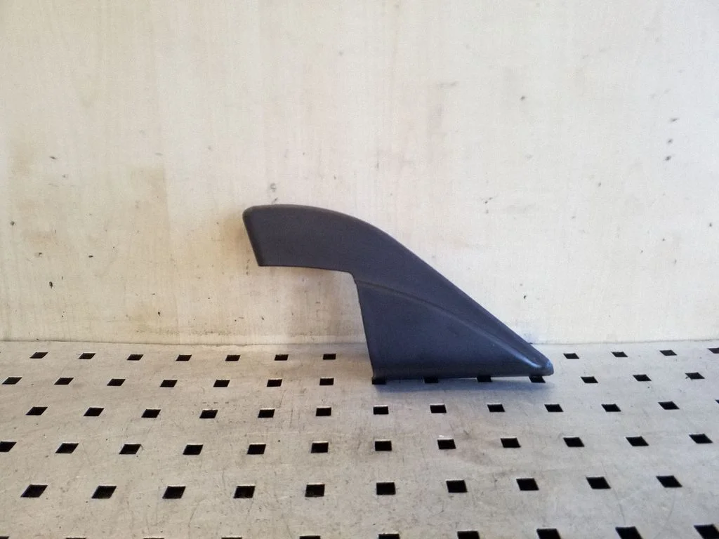 Other front door trim element – KIA Sportage (2011-2016)