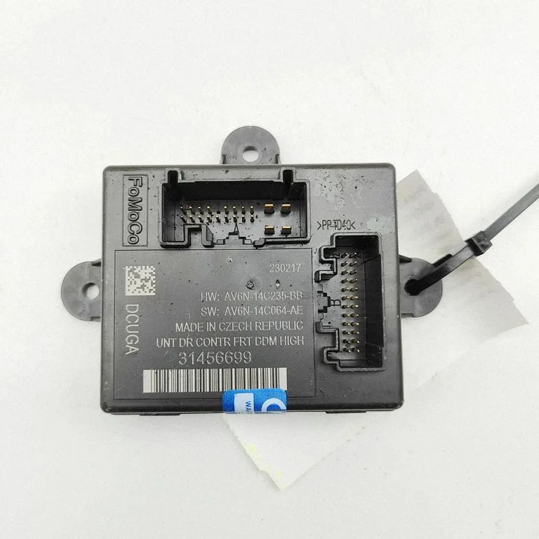 Durvju elektronikas vadības bloks AV6N14C235BB
